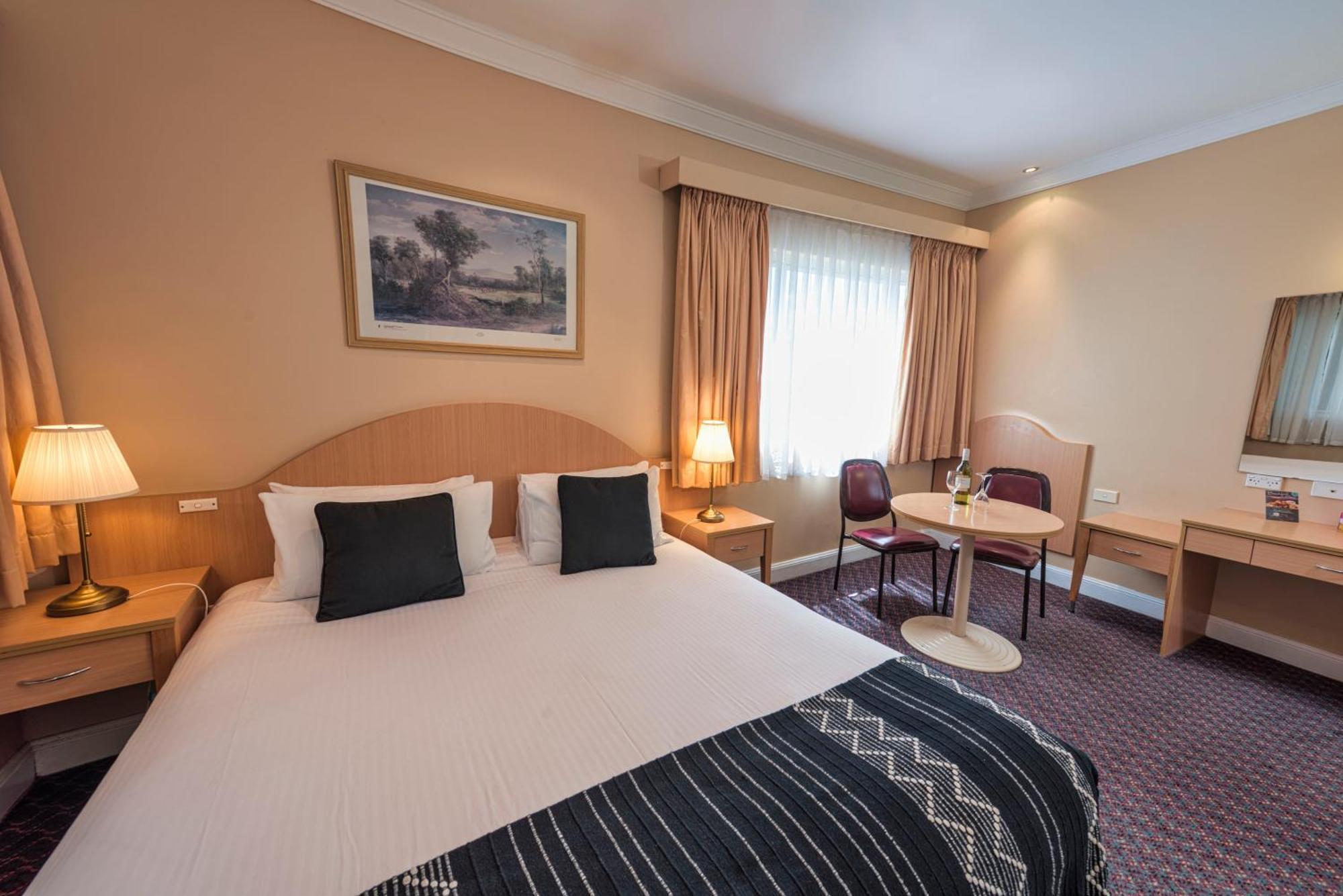 Blue Mountains Heritage Motel Катумба Экстерьер фото