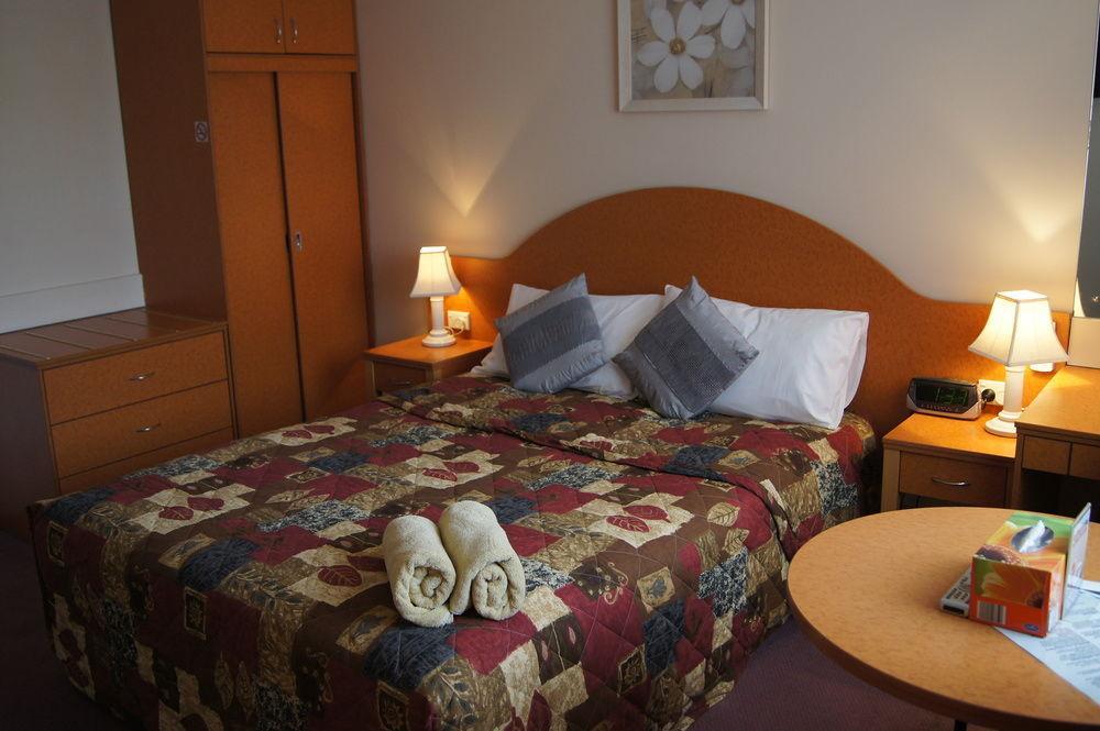 Blue Mountains Heritage Motel Катумба Экстерьер фото
